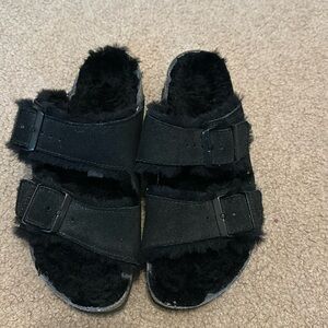 Black fur Birkenstocks